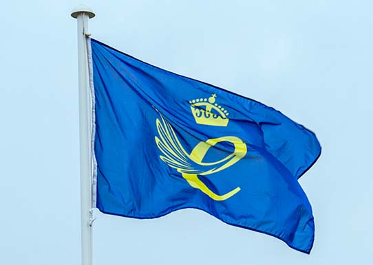 queens award flag